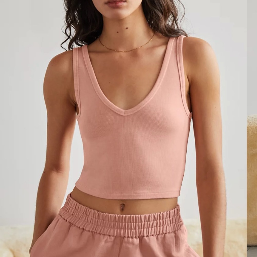 Aritzia/Wilfred free crop tank